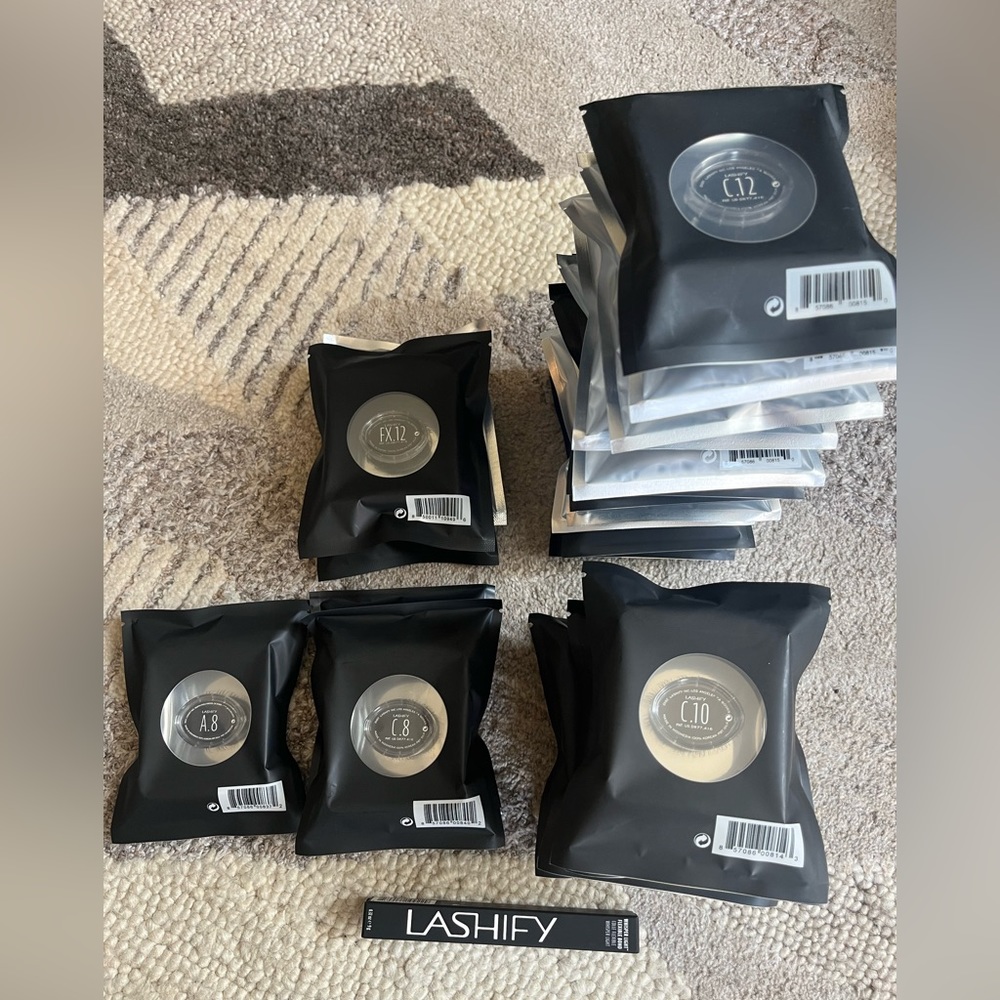 LASHIFY Lashes - New - Bundle A8 C8 C10 C12 FX12 Whisper Light